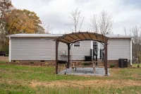 Cellar Creek Guest House5 Minutes from The Zoo