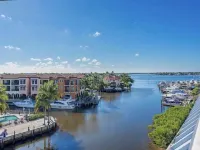 BeautifulLocation,Waterside Views! Walking Distance, Elevator,Garage, Pool&Spa