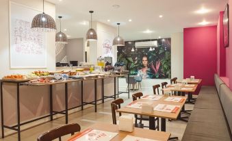 CLH Suites Domingos Ferreira