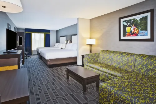 Holiday Inn Express & Suites Ann Arbor West