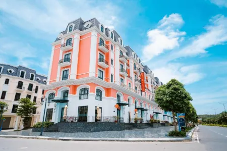 Ocean Sense Hotel Отели рядом с достопримечательностью «Do Son Beach»