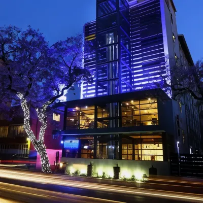 モーニング スター エクスプレス ホテル ユニオンビル周辺のホテル