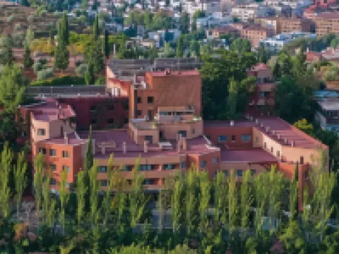 ホテル アリクサレス グラナダのホテル