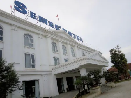塞梅克酒店