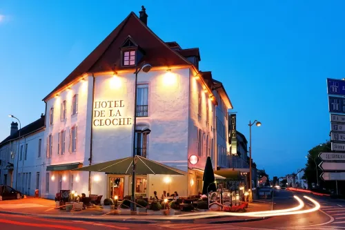 Hôtel de La Cloche Hotels in Dole