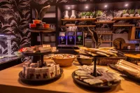 Gr8 Hotel Breda Hotels in Breda