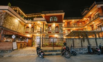 Dharma Backpackers