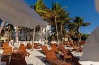 Hotel & Beach Club Ojo de Agua - Havudsigt