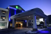 Holiday Inn Express Syracuse Airport Hotels in Salina