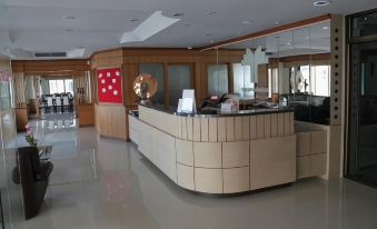 Poonsook Phitsanulok Hotel