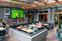 St Christopher's Inn Berlin Mitte - Bữa sáng