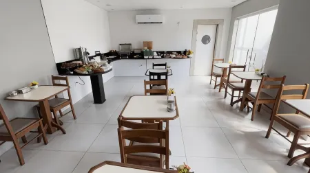 Hotel Beira Rio Отели в г. Теофилу-Отони