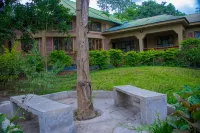 Shamba Hostel Hotel a 