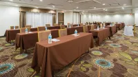 Holiday Inn Express & Suites Wyomissing Hotels in Wyomissing