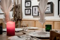 Mondschein Hotel & Chalet Ski-in Ski-Out Luxus am Arlberg Hotels in Klosterle