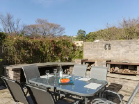 Sunrise at Penguin Hoteles en Penguin