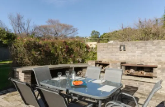 企鵝島日出度假屋