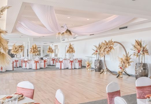 7. 라마다 바이 윈..