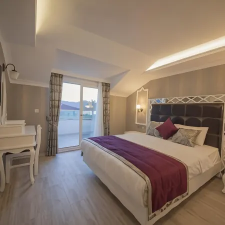 Yeniceri City Hotel