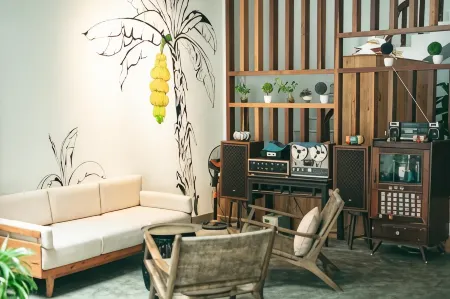 Kool House Отели рядом с Аэропорт Туихоа