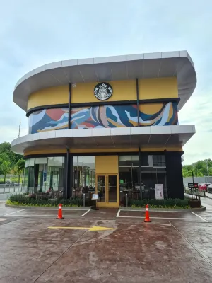 Alpine Conezion Golf View Netflix at IOI City Mall Các khách sạn gần Faculty of Human Ecology