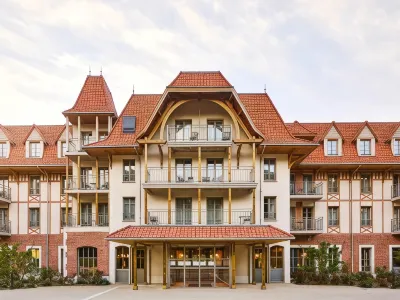 Mercure le Touquet Hotels near Camping Sea
