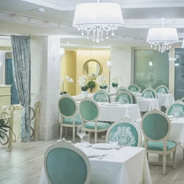 Bristol Central Park Hotel