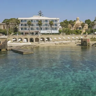 Hotel Terminal - Caroli Hotels Hotels near LEUCA MARINE