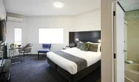 Mercure Tauranga - parking