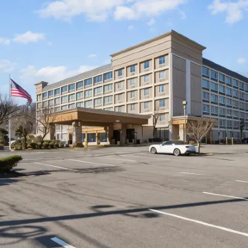 Executive Inn - Fort Lee Hotels near Washington Heights