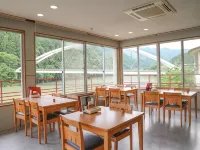 Momijigawa Onsen - Homestays