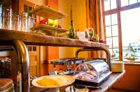 Hotel A la Mer - breakfast