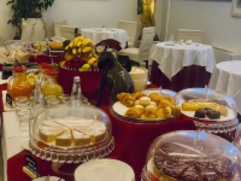 Hotel la Nuova Rotaia Hotels in Gallarate