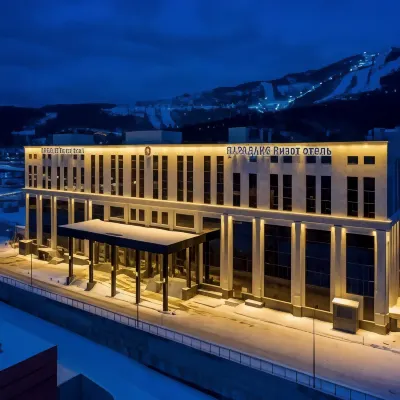 Paradise Resort Hotel Pobeda Museum and Memorial Complex 주변 호텔