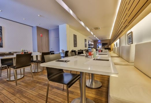 Hotel de la Couronne LiegeOver view