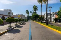 Promo! 2Br-Pool-Views-King Bed-Walk 2 Beach- Area