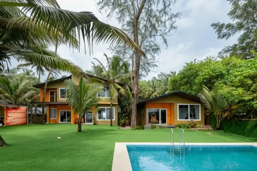 Amadi Beach Front Resort Hotels in Mandrem