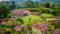 Hotel Montaña Monteverde Các khách sạn ở Monteverde