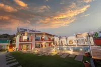 Treebo Winter Town Venna Lake Hotels in Satara