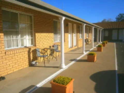 Aaron Inn Motel Hotels in Narrabri