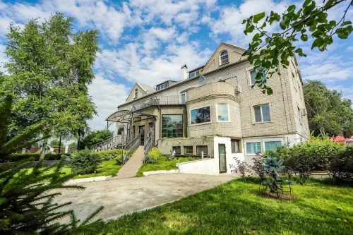 Monro Hotel Hôtels à : Artiom