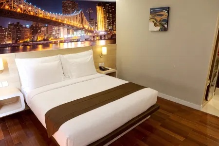 Citihub Hotel @Kediri Отели в г. Ngasem