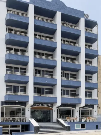 Coral Hotel Отели рядом с достопримечательностью «Моста Ротунда»