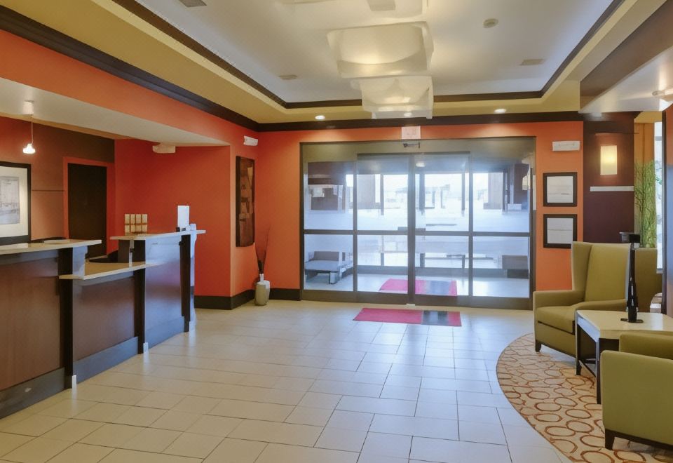 햄프턴 인 & 스위트 덴버/하일랜드 랜치