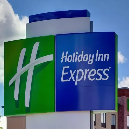 Holiday Inn Express & Suites KELOWNA - EAST by IHG
