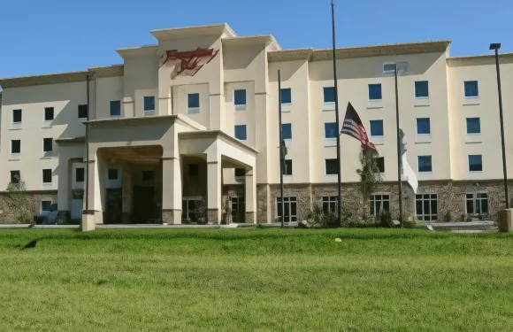 馬塔莫拉斯歡朋酒店