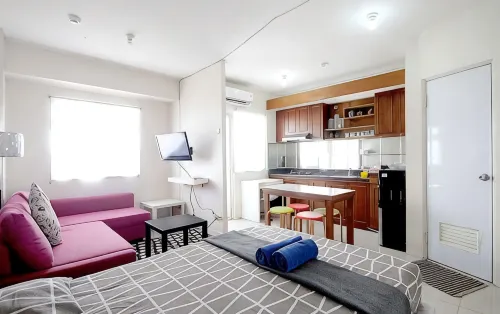 Apartemen Green Pramuka City by Aparian