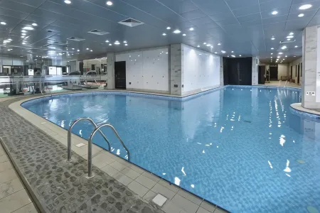 Awaliv International Hotel Отели в г. Тэйф