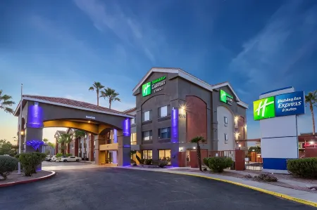 Holiday Inn Express & Suites Tucson North - Marana