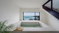 Waytree Ocean View Pool Villa - Villas